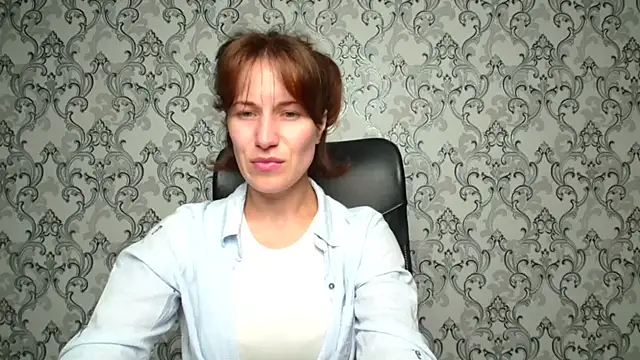 Snapshot of Kelly_Kisss chatting on 10.22.25 Kelly Kisss online show from 10.22.25