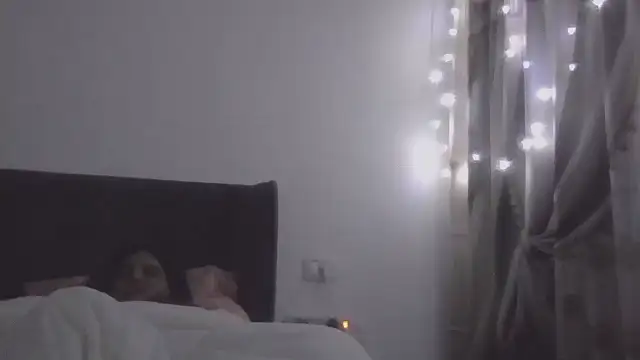 maayanlevi2 online show from 02.04.26