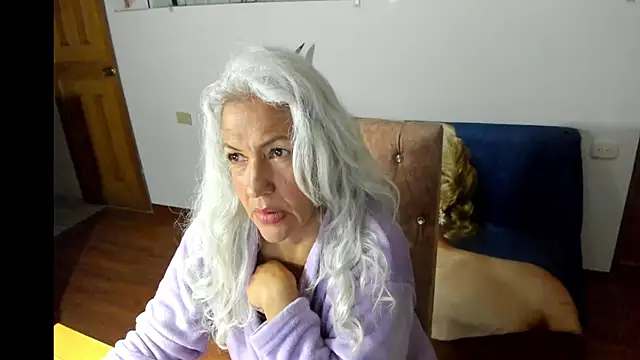 marilyn70 online show from 07.21.26