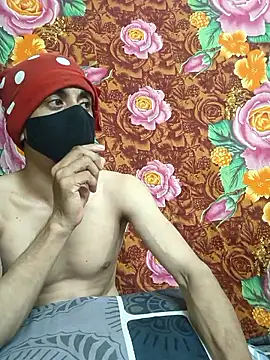 Snapshot of Seducing_couple chatting on 10.20.25 Seducing couple online show from 10.20.25