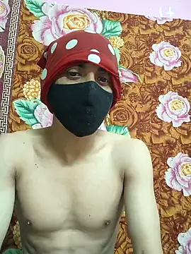 Snapshot of Seducing_couple chatting on 11.02.25 Seducing couple online show from 11.02.25