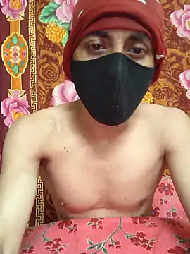 Snapshot of Seducing_couple chatting on 11.30.25 Seducing couple online show from 11.30.25