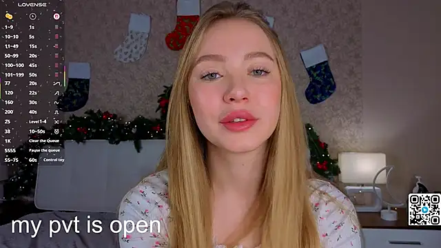 Snapshot of Anna_mileer chatting on 12.23.25 Anna mileer online show from 12.23.25