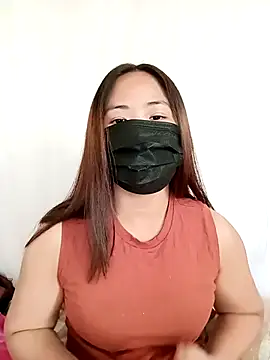 Snapshot of sia_143 chatting on 02.26.26 sia 143 online show from 02.26.26