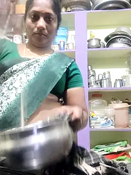 papukurty online show from 10.29.25