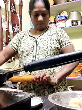 papukurty online show from 02.06.26