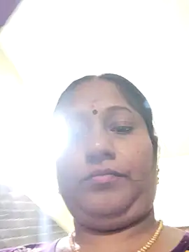 Snapshot of papukurty chatting on 04.29.26 papukurty online show from 04.29.26