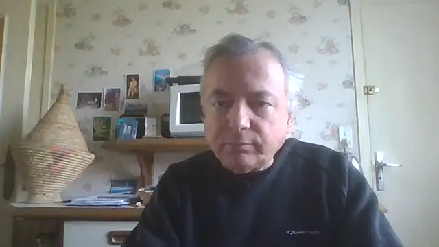 Snapshot of gegevincent chatting on 04.21.26 gegevincent online show from 04.21.26