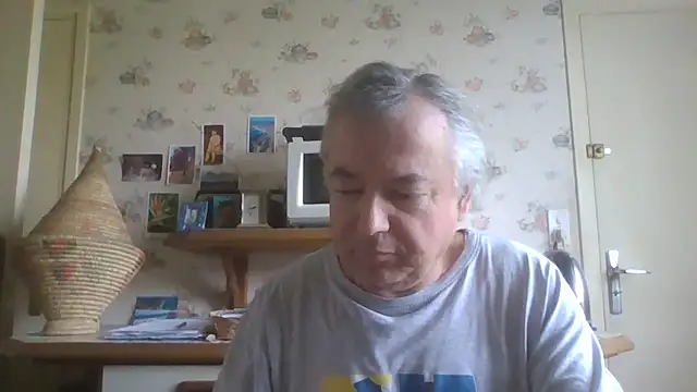 Snapshot of gegevincent chatting on 06.01.26 gegevincent online show from 06.01.26