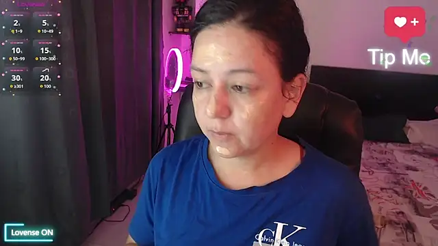 Abbyjoness21 online show from 11.06.25