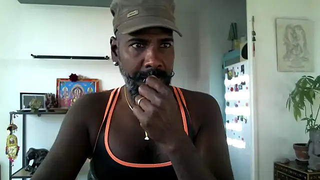 frenchblackc31 online show from 10.14.25