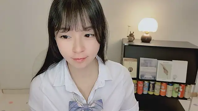 Onechestnut online show from 06.02.26