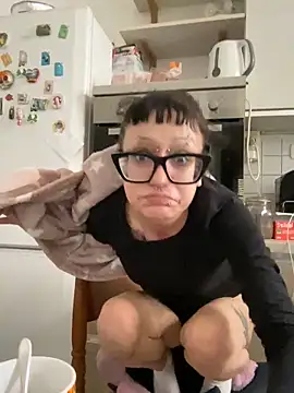 severingratty online show from 10.25.25