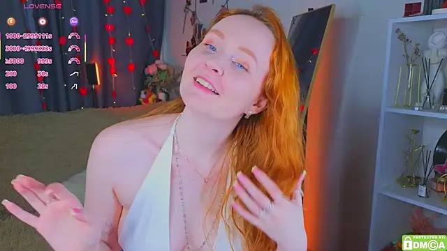 JoyceJones online show from 06.17.26