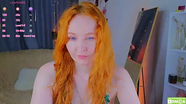 JoyceJones online show from 08.06.26