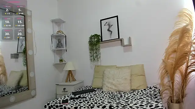 Samanta Monroe online show from 10.12.25