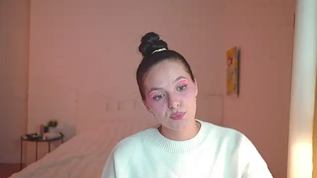 EwelynScott online show from 10.04.25