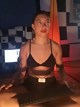 kendraof online show from 07.14.26