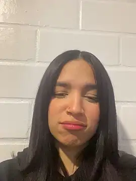 sofia model online show from 10.23.25