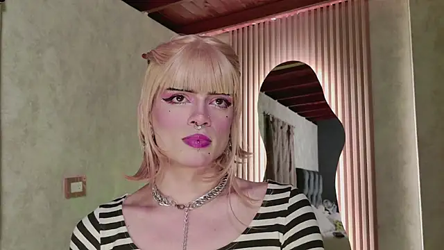 Taurito    online show from 12.22.25