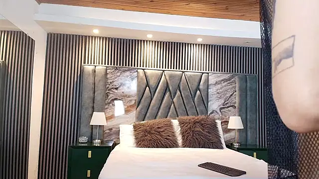 Michael blue online show from 02.18.26