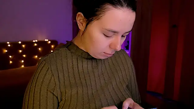 Snapshot of Di_na_Bell chatting on 02.20.26 Di na Bell online show from 02.20.26