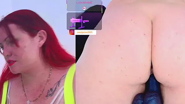 Snapshot of carolinhe_ chatting on 11.09.25 carolinhe online show from 11.09.25