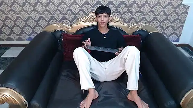 Sebas cat online show from 09.11.25