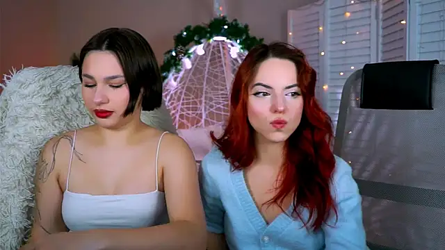 KimClarks  online show from 01.11.26