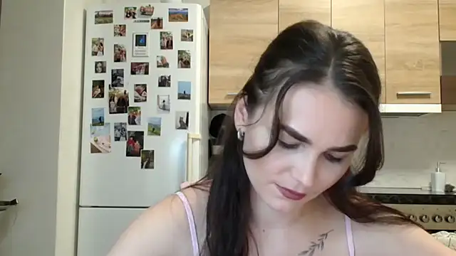 Silviaa a online show from 12.01.25