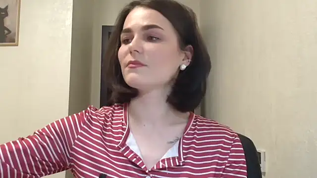 Snapshot of Silviaa_a chatting on 04.26.26 Silviaa a online show from 04.26.26