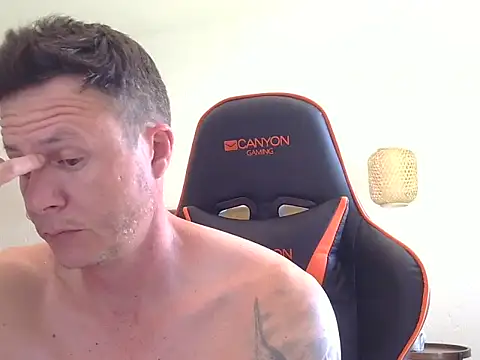 TroyDieselXXX online show from 11.21.25