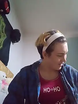 MoonIrene online show from 10.27.25