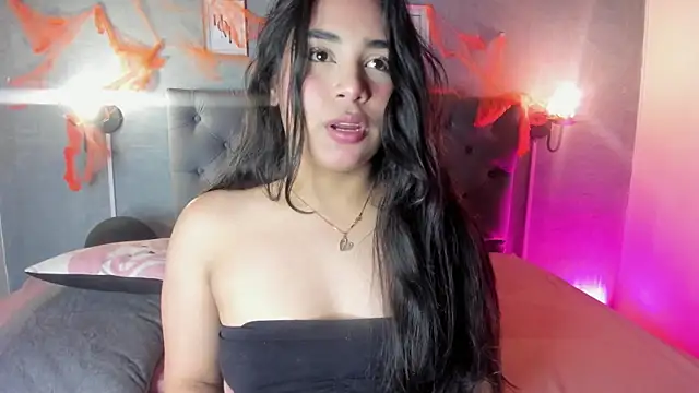 GiannaSlimJB online show from 10.11.25