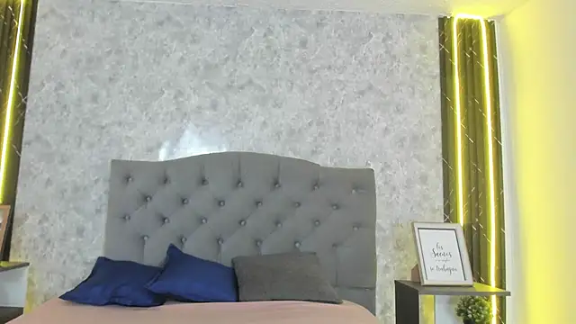 Snapshot of GiannaSlimJB chatting on 02.06.26 GiannaSlimJB online show from 02.06.26