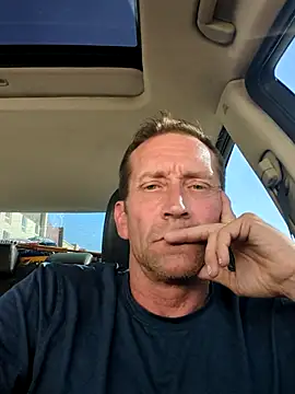 Snapshot of Scooter197352 chatting on 10.03.25 Scooter197352 online show from 10.03.25