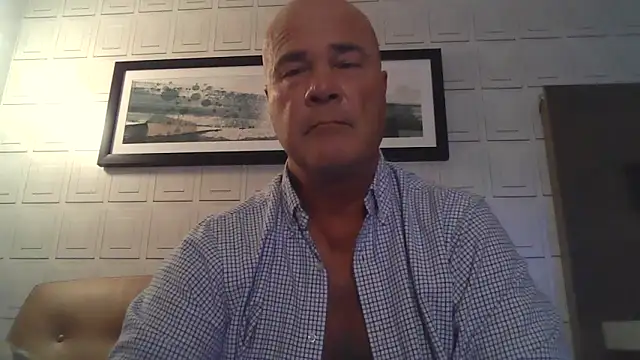 Snapshot of cyclone1212 chatting on 04.29.26 cyclone1212 online show from 04.29.26