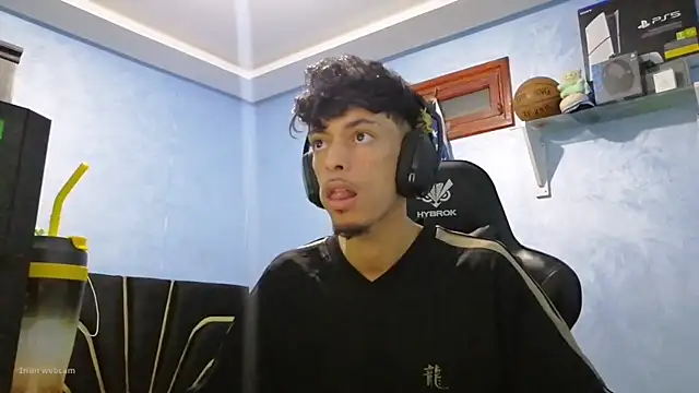 Dark DesireX online show from 10.22.25