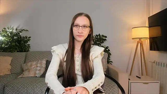 Snapshot of AnnisGelI chatting on 12.01.25 AnnisGelI online show from 12.01.25