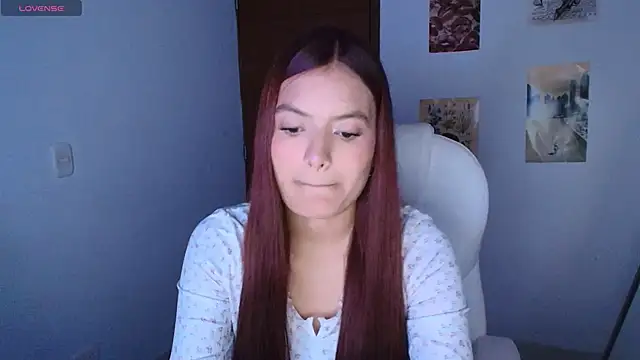 Snapshot of Ema__Rose chatting on 09.14.25 Ema Rose online show from 09.14.25