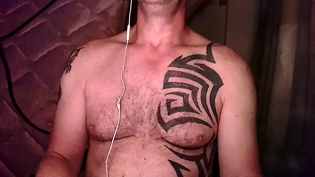 Snapshot of Yournaughty chatting on 04.20.26 Yournaughty online show from 04.20.26
