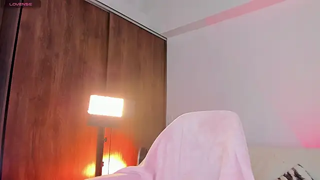 Samantha Magic online show from 10.03.25