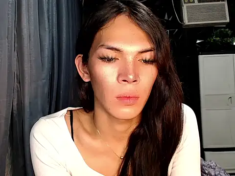 ladyhotcuming online show from 06.09.26