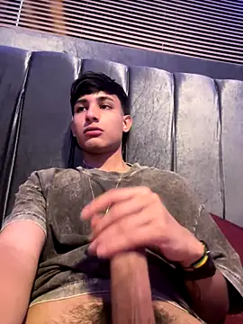 Snapshot of cody_fox10 chatting on 11.14.25 cody fox10 online show from 11.14.25