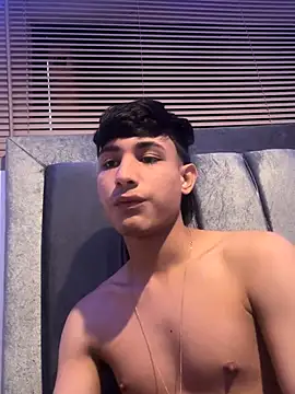 Snapshot of cody_fox10 chatting on 11.16.25 cody fox10 online show from 11.16.25