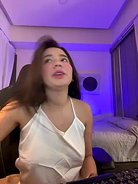 Michelle Zoe online show from 12.17.25