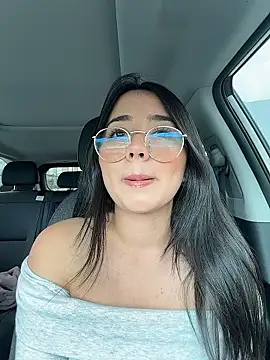 Michelle Zoe online show from 01.11.26