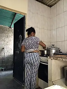 Fernanda30 online show from 12.17.25