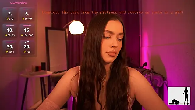 EmiliyaRoude online show from 12.14.25