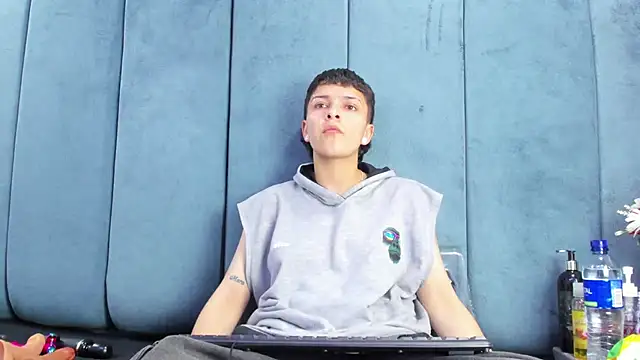 Snapshot of Megan_Thompson_ chatting on 02.15.26 Megan Thompson online show from 02.15.26